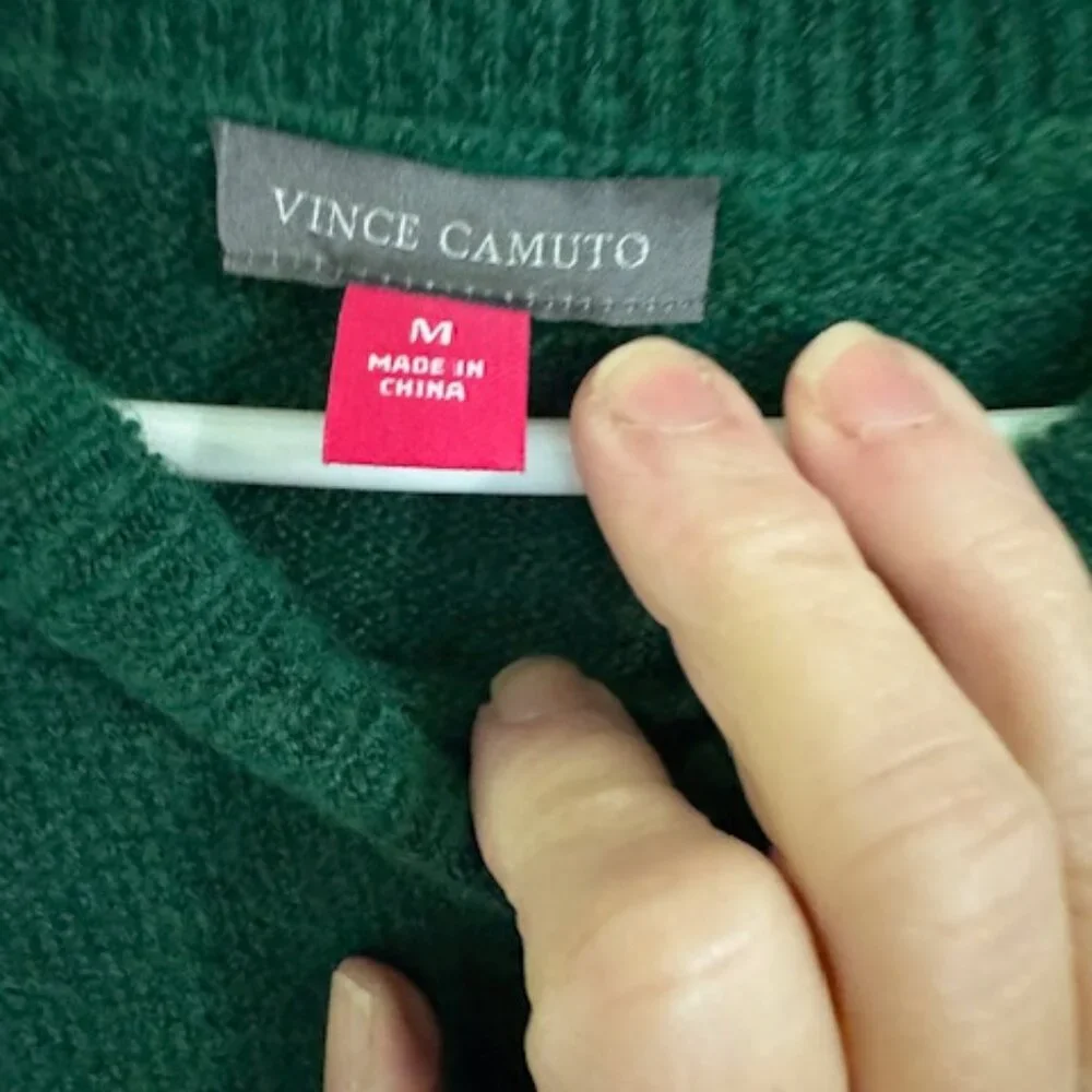 Aesthetic Vince Camuto Emerald Green Cozy Sweater Oversized Soft Knit Pullover M - Picture 2 of 4